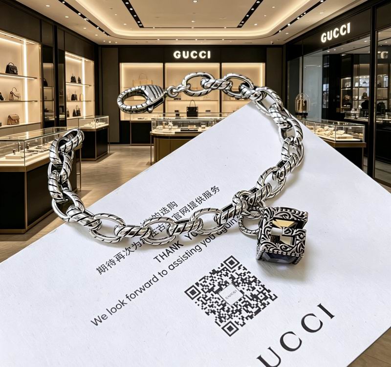 Gucci Bracelet 06yxs91